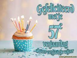 Jakosawi E Cards 57 Jaar Cupcake