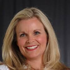 Vicki Heath's Instagram, Twitter & Facebook