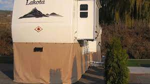 It will offer you a significant way to support any type of trailer. 5th Wheel Front Hitch Enclosure Rv Skirting Kit Ez Snap