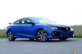 The most notable difference from the previous generation is the engine upgrade. Review Of The 2018 Honda Civic Si Car Reviews Auto123