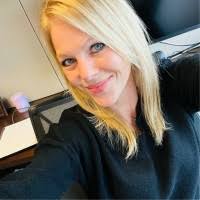 400+ Profile mit dem Suchbegriff „Janie“