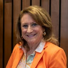 UIS Good as Gold awards honor more than 40 community volunteers and  organizations