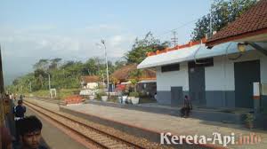 Jadwal kereta api brantas 2019 / 2020. Jadwal Kereta Api Di Stasiun Bumiayu Brebes Info Kereta Api