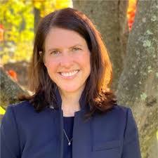 Sara Chadwick's Instagram, Twitter & Facebook