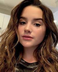 Annie Leblanc Jules Leblanc Makeup Modeling Rare In 2021 Julianna Grace Leblanc Annie Leblanc Outfits Julianna Leblanc