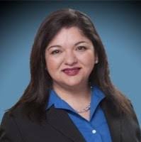 Lisa Mares's Instagram, Twitter & Facebook