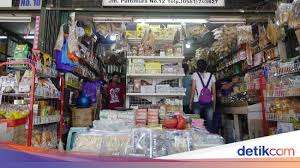 Para pahlawan nasional berasal dari berbagai daerah, salah satunya adalah dari sumatera utara. Tempat Beli Oleh Oleh Pontianak Usai Hari Tanpa Bayangan