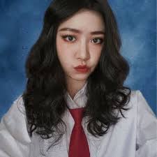 Wei Yu 🎀 𝒱𝒶𝓃𝑒𝓈𝓈𝒶 (@tunaiyu) • Threads, Say more