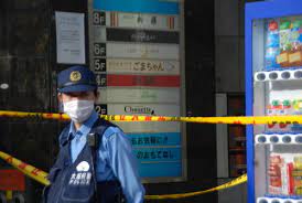 ゲロ吐きそう」 「おう、わかった。 つまり俺達が強くなってお前の分まで戦えばいいんだな、いいハンデだ」 「安心してね、クライちゃん。 ちゃんと私達が守ってあげるから」 「あ、ストップ。 そこ踏むと塵. Hryy8tcnrn3nnm