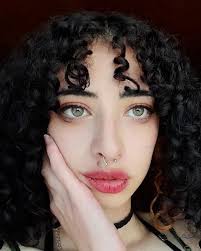 Hard luck woman 🖤