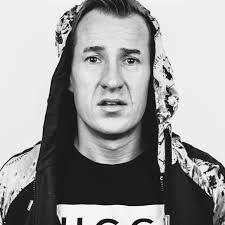 Simon Smith · Artist Profile