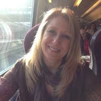 100+ perfiles de «Sue Dudley»