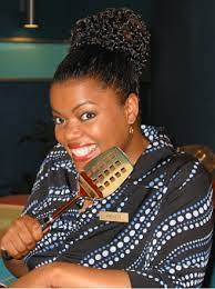 Yvette nicole brown played helen. Dan Schneider Drake Josh Characters Helen Dubois Danschneider Com Danwarp