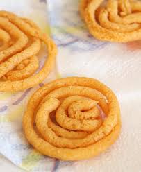 Sinfully Sweet Delicious Spiral Shaped Indian Funnel Cake Is An Addictive Festive Sweet Delicious Homemade Instant Jal In 2020 Funnel Cake Food Pictures Sweet Meat