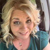 Melissa Kendall's Instagram, Twitter & Facebook