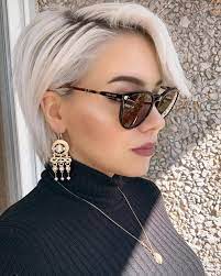 Idées coiffures cheveux mi longs attachés. 1001 Images Tendance De Coiffure 2020 Pour Trouver La Meilleure Pour Vous