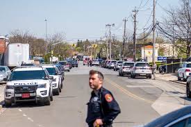 Filled with endless opportunities and exciting new experiences, new york is a popular destination for students to be. Shooting At Long Island Grocery Store Leaves 1 Dead 2 Wounded The New York Times