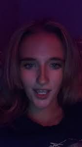 Selina Dixon's Instagram, Twitter & Facebook