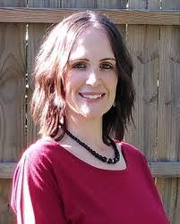 Leslie Payton's Instagram, Twitter & Facebook