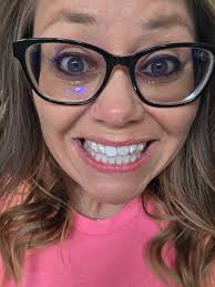 Hi all, I am trying to contact “smile along with margo and friends dental  show”. Does anyone happen to have contact details pls?