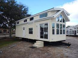 40 foot park model trailer. Tips For Buying A Park Model