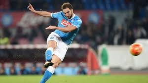 Juventus membawa pulang tiga poin dari markas napoli. Gonzalo Higuain Completes Juventus Transfer From Napoli Football News Sky Sports