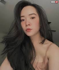 Cặp vợ chồng tự quay địt khẩu dâm nắc mạnh lên chồng bắn hết vô (Full Clip  + Pic)