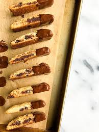 Almond flour biscotti {4 ingredients, vegan, grainfree, paleo} power hungry arrowroot starch, baking powder, blanched almond flour, water and 2 more almond flour biscotti the bigman's world dried cranberries, butter, large eggs, blanched almond flour and 6 more Nutty Dark Chocolate Chunk Almond Flour Biscotti Vegan