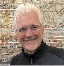 Does the Levittown baseball field honor a Vietnam War soldier?