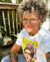 Vonda Rivers (vondarivers)