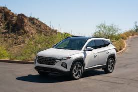 All figures are epa estimates and for comparison purposes only. 2022 Hyundai Tucson Hybrid Vs Toyota Rav4 Hybrid Compare Crossover Suvs
