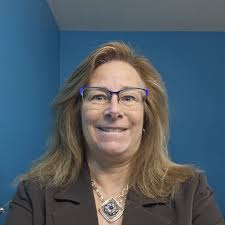 Gina and Karen both LOVE Summer! Who would you rather spend your Summer  with?