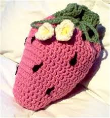 When you would jaunt about with it on your shoulder, it would prove to be a very practical bag for stashing yarn in. Strawberry Pajama Bag Craftbits Com