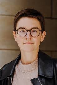 Lena Unger's Instagram, Twitter & Facebook