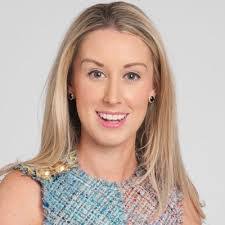 Anne Gage's Instagram, Twitter & Facebook