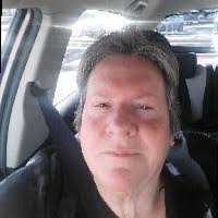 Janette Lloyd's Instagram, Twitter & Facebook