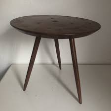 Benjara wooden round coffee table with pedestal base, brown. Vintage 1950 Round Wooden Pedestal Tripod Coffee Table 35 Cm Vinterior