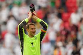 Deutsche fußballnationalmannschaft)، ويعرف بكنية على المستوى الأوروبي أصبحت ألمانيا أنجح منتخبات القارة العجوز في كأس الأمم الأوروبية. Ø§Ù„ÙŠÙˆÙŠÙØ§ ÙŠÙˆÙ‚Ù Ø§Ù„ØªØ­Ù‚ÙŠÙ‚Ø§Øª Ù…Ø¹ Ù‚Ø§Ø¦Ø¯ Ù…Ù†ØªØ®Ø¨ Ø£Ù„Ù…Ø§Ù†ÙŠØ§ Ø­ÙˆÙ„ Ø´Ø§Ø±Ø© Ø§Ù„Ù…Ø«Ù„ÙŠØ© Ø§Ù„Ø­Ø±Ø©
