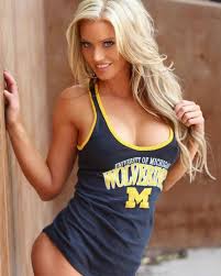 Pin On Elle Johnson Michigan S Own 1 Fan Heyman Hustle Bikini Model