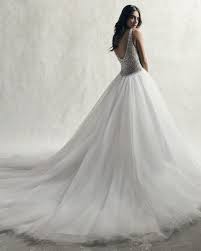 Viele angehende bräute schauen sich direkt nach der verlobung nach ihrem brautkleid um, denn schließlich träumen sie schon seit dem mädchenalter von dem einen, perfekten kleid. Bardot Hochzeit De