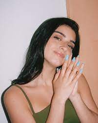 Dixie D Amelio Tiktok Fotos Photos Instagram Wallpapers Pinterest Dixie Damelio Dixie Charli D Amelio