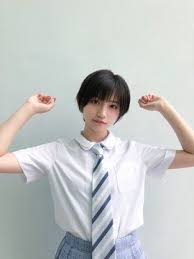 ボード 女の子 のピン