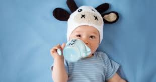 Je mehr die kinder vom tisch essen, umso weniger trinken sie muttermilch und es passt sich langsam an. Muh Ist Buh Zumindest Im 1 Lebensjahr Apomio Gesundheitsblog
