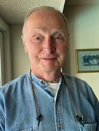 Larry Ledoux's Instagram, Twitter & Facebook