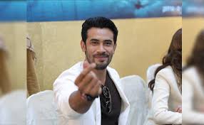 While he did not seek psychiatric help, he. Boleh Saya Tumpang Solat Remy Ishak Dipuji Tak Tinggal Solat Walaupun Sibuk Penggambaran Yoy Network