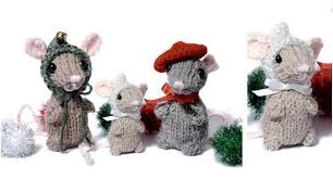 Sep 11, 2021 · if you regularly spend extended periods of time typing away at your keyboard, you could be at risk of injury. Adorable Knitted Holiday Mice Free Knitting Pattern