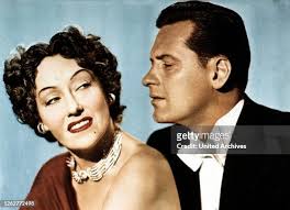 252点のGloria Holdenの写真と高解像度写真