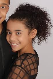 Can someone put my daughter in the purple and pink in a different outfit?  lol Something more neutral. I want to get the photo printed and hang it