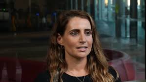 Widow 'pleased' CASA failed to have case dropped over Chris 'Willow'  Wilson's helicopter crash death