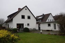 Es zieht sich über zwei stockwerke und besticht durch seine schlichtheit. Haus Zum Verkauf 61169 Friedberg Mapio Net